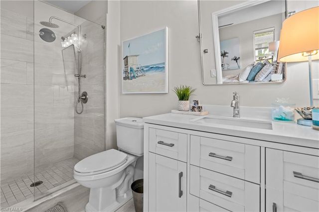 260 Lanchester CT # 36, Naples, FL 34112