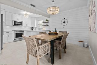 260 Lanchester CT # 36, Naples, FL 34112