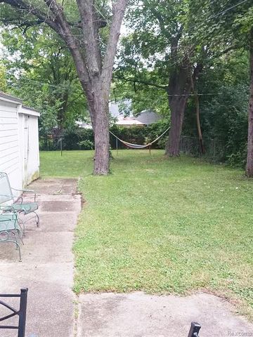 16521 Salem Street, Detroit, MI 48219