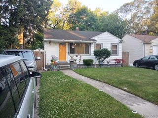 16521 Salem Street, Detroit, MI 48219