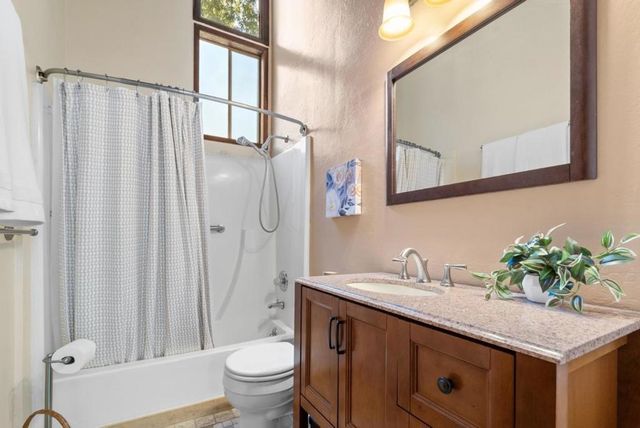 282 Hill Top Court, Boulder Creek, CA 95006