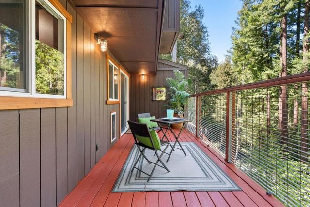 282 Hill Top Court, Boulder Creek, CA 95006