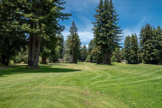 282 Hill Top Court, Boulder Creek, CA 95006