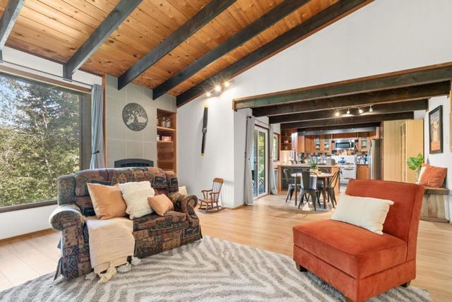 282 Hill Top Court, Boulder Creek, CA 95006