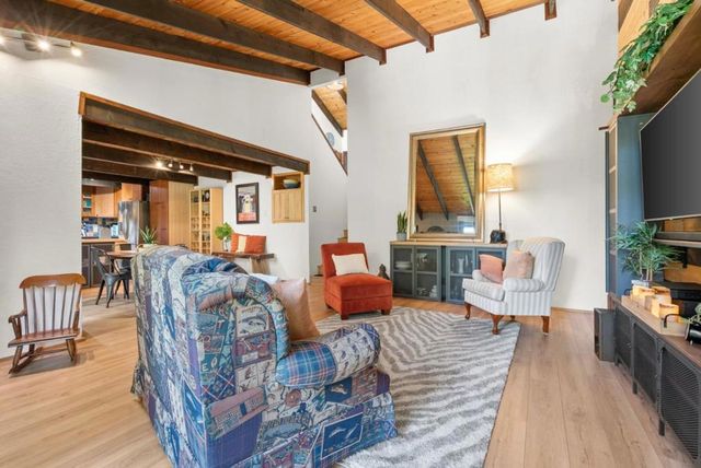 282 Hill Top Court, Boulder Creek, CA 95006