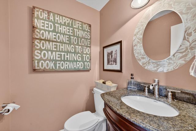 1020 Catalpa Way, Petaluma, CA 94954