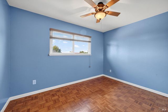 1020 Catalpa Way, Petaluma, CA 94954