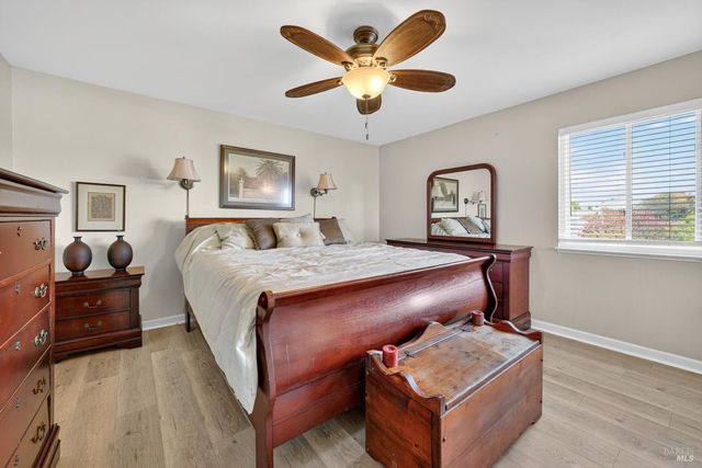 1020 Catalpa Way, Petaluma, CA 94954