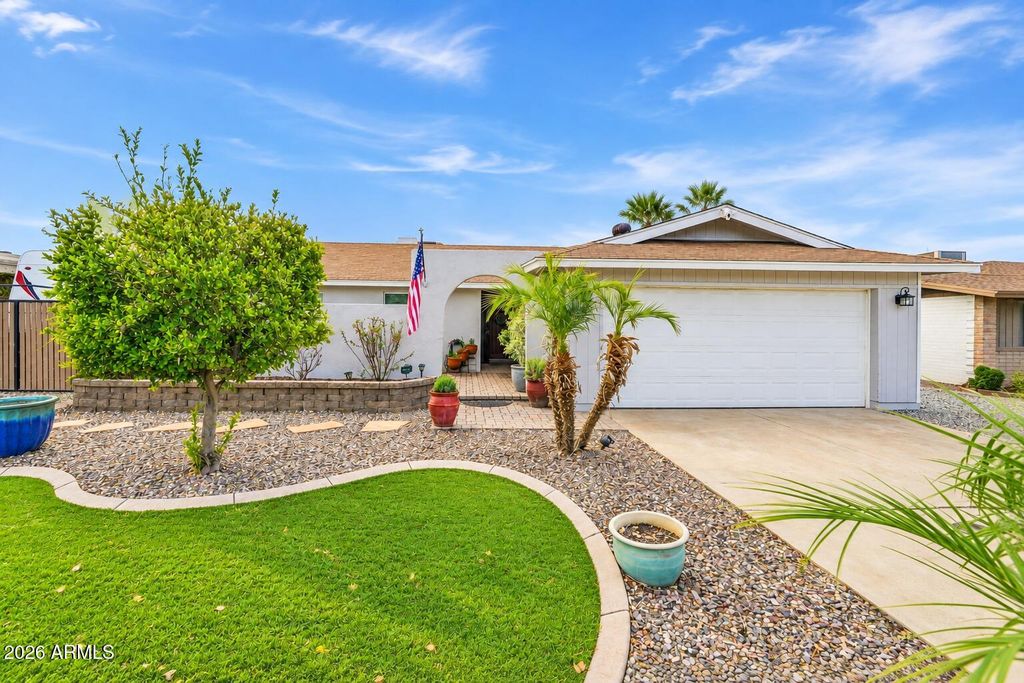 13639 N 21ST Avenue, Phoenix, AZ 85029 — exterior