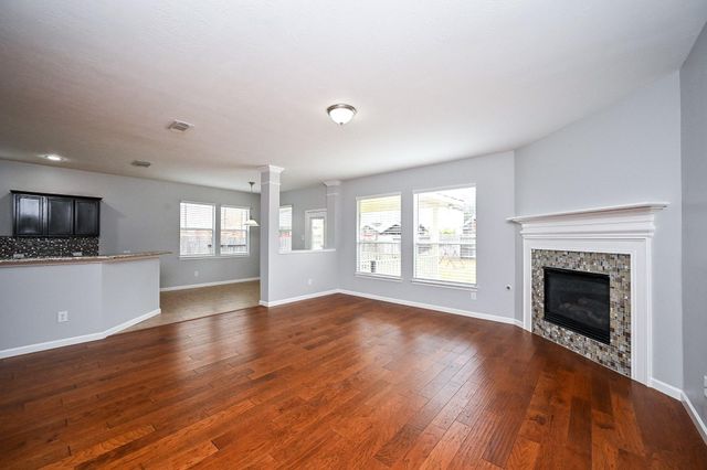 7427 Chathan Glen Ln, Richmond, TX 77407