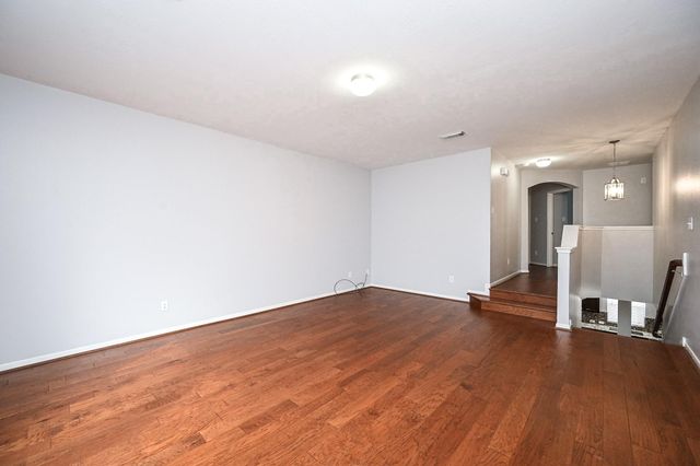 7427 Chathan Glen Ln, Richmond, TX 77407