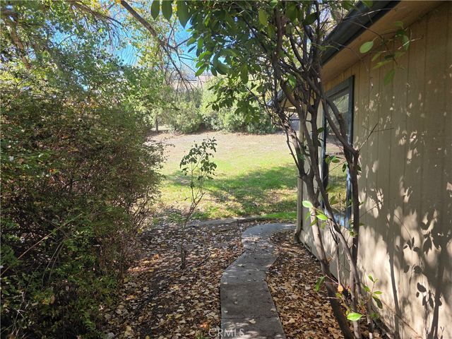 301 Oak Meadow, Paso Robles, CA 93446