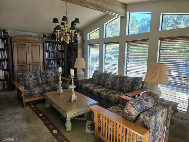 301 Oak Meadow, Paso Robles, CA 93446