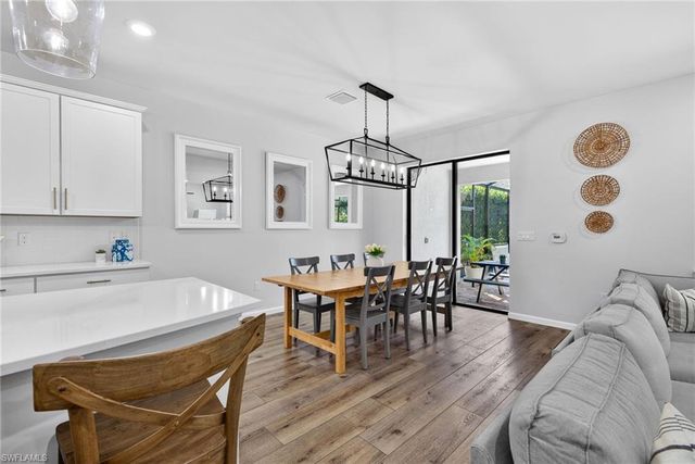 2318 Tangerine LN, Naples, FL 34120