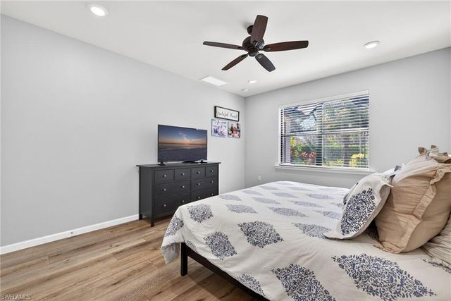 2318 Tangerine LN, Naples, FL 34120