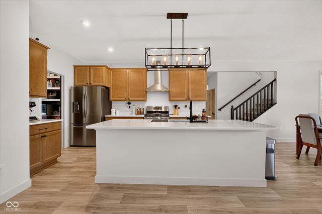 68 Henbury Court, Westfield, IN 46074
