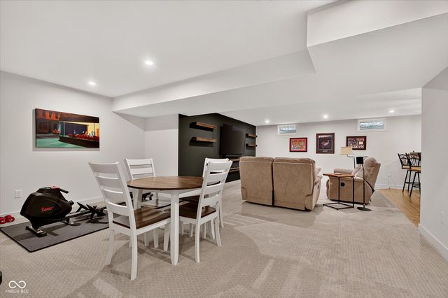 68 Henbury Court, Westfield, IN 46074