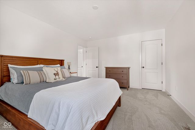 68 Henbury Court, Westfield, IN 46074