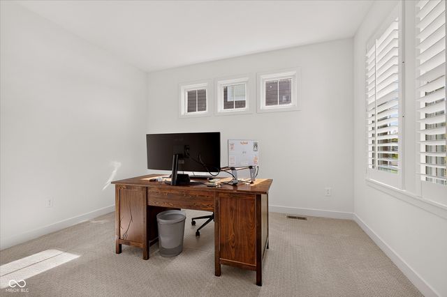 68 Henbury Court, Westfield, IN 46074