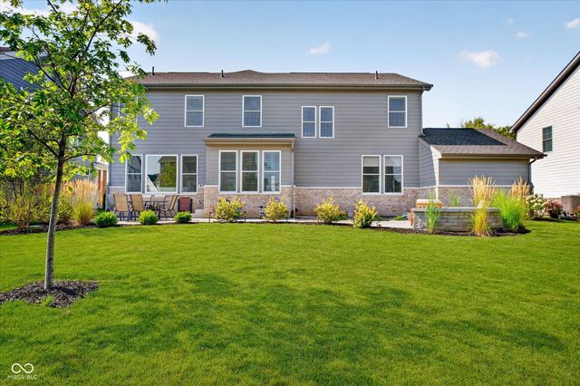 68 Henbury Court, Westfield, IN 46074