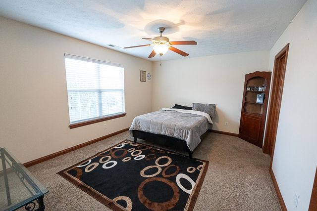 38 Platinum Drive, Chesapeake, OH 45619