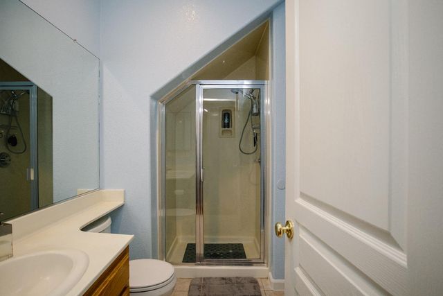 1588 Hastings Dr, Manteca, CA 95336