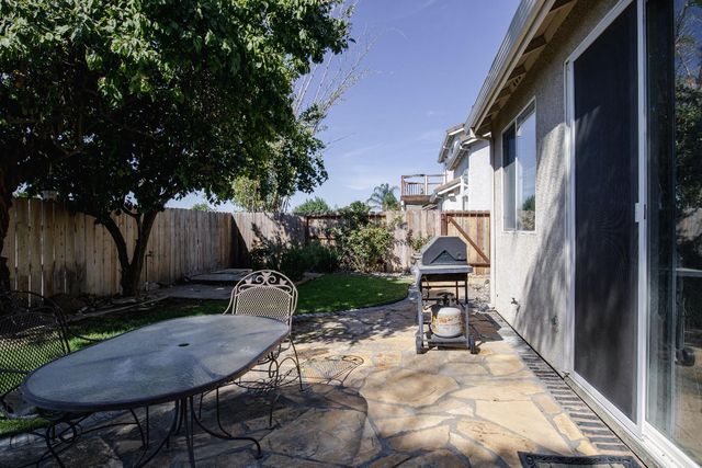 1588 Hastings Dr, Manteca, CA 95336