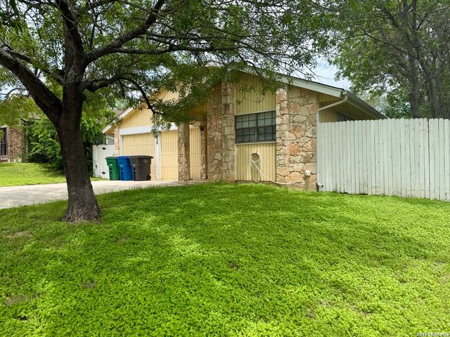 5926 Hidden Glade, San Antonio, TX 78250