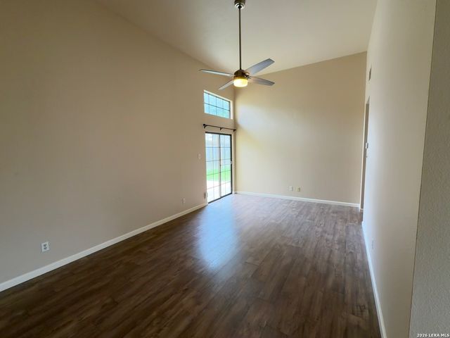5926 Hidden Glade, San Antonio, TX 78250