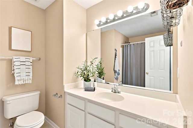 1323 Anthem Court, Charlotte, NC 28205