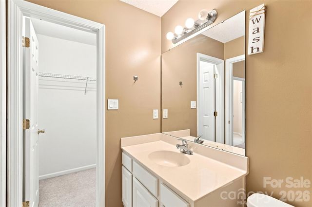 1323 Anthem Court, Charlotte, NC 28205