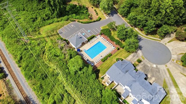 1323 Anthem Court, Charlotte, NC 28205