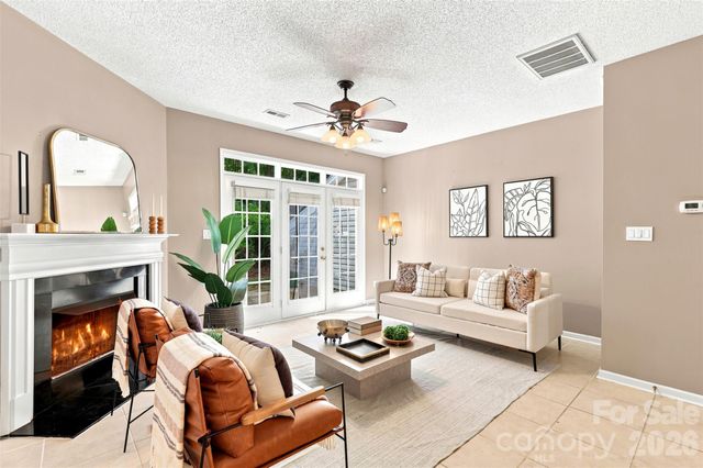 1323 Anthem Court, Charlotte, NC 28205