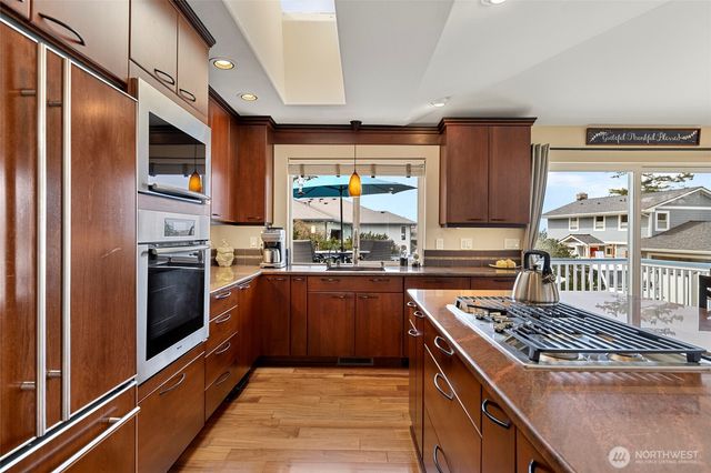 561 Fort Ebey Road, Coupeville, WA 98239