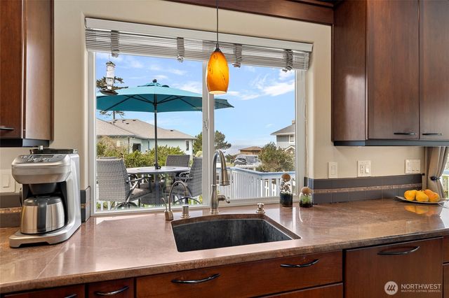 561 Fort Ebey Road, Coupeville, WA 98239