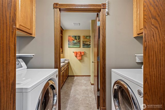 561 Fort Ebey Road, Coupeville, WA 98239