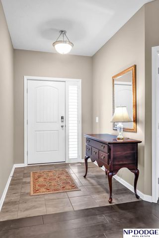 5114 Lawnwood Drive, Papillion, NE 68133