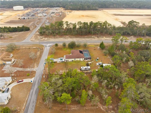 11063 Liberto Road, Weeki Wachee, FL 34614