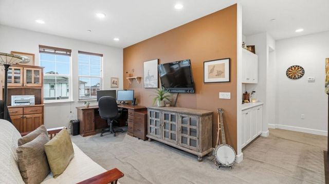 2610 Sandy Clay Lane, Marina, CA 93933
