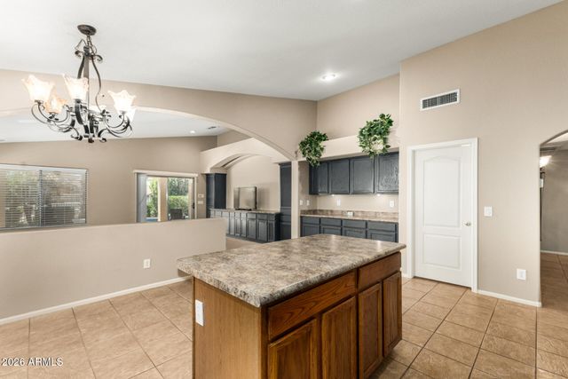 11117 W WILSHIRE Drive, Avondale, AZ 85392