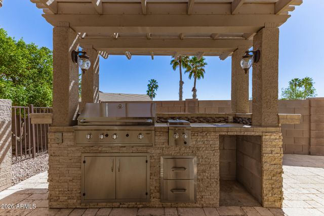 11117 W WILSHIRE Drive, Avondale, AZ 85392