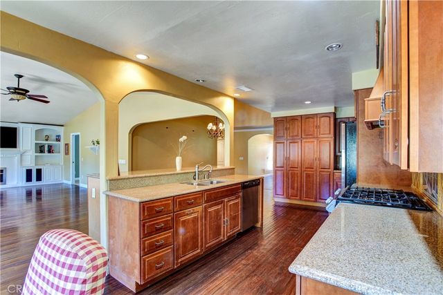 30149 Mira Loma, Temecula, CA 92592