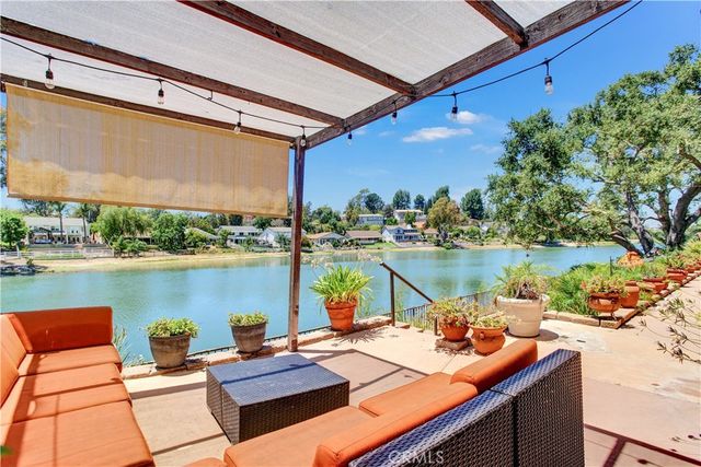 30149 Mira Loma, Temecula, CA 92592
