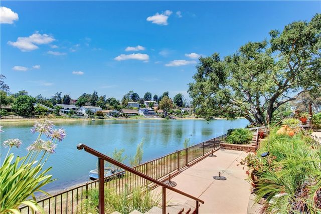30149 Mira Loma, Temecula, CA 92592