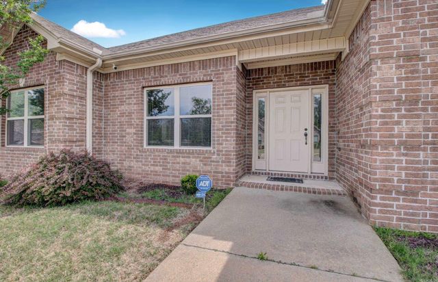 3100 Village East Drive, North Little Rock, AR 72120