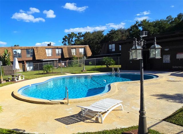 1836 N CRYSTAL LAKE DRIVE 113, Lakeland, FL 33801