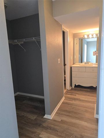 1836 N CRYSTAL LAKE DRIVE 113, Lakeland, FL 33801