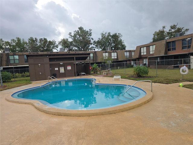 1836 N CRYSTAL LAKE DRIVE 113, Lakeland, FL 33801