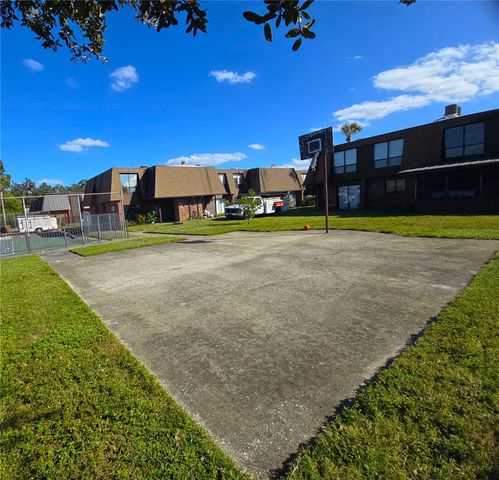 1836 N CRYSTAL LAKE DRIVE 113, Lakeland, FL 33801