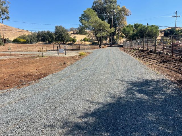 31369 Success Valley Drive, Porterville, CA 93257